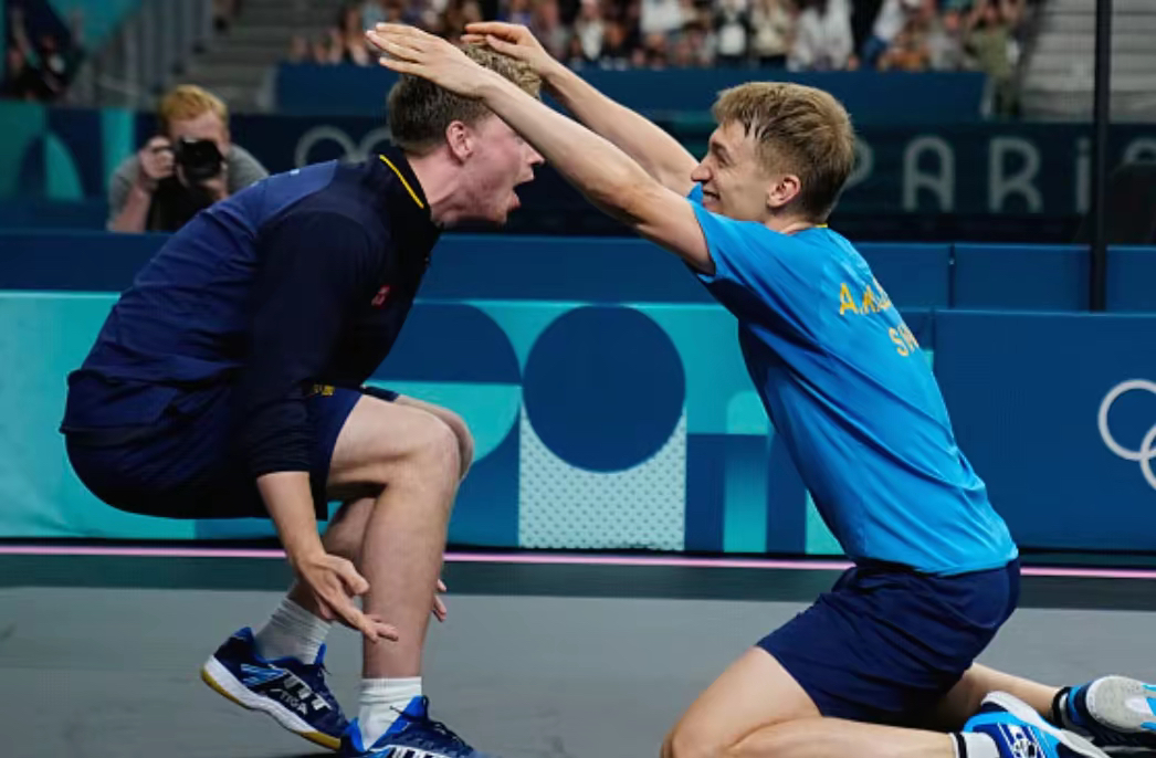 英格兰队轻取德国队，张本智和高光表现