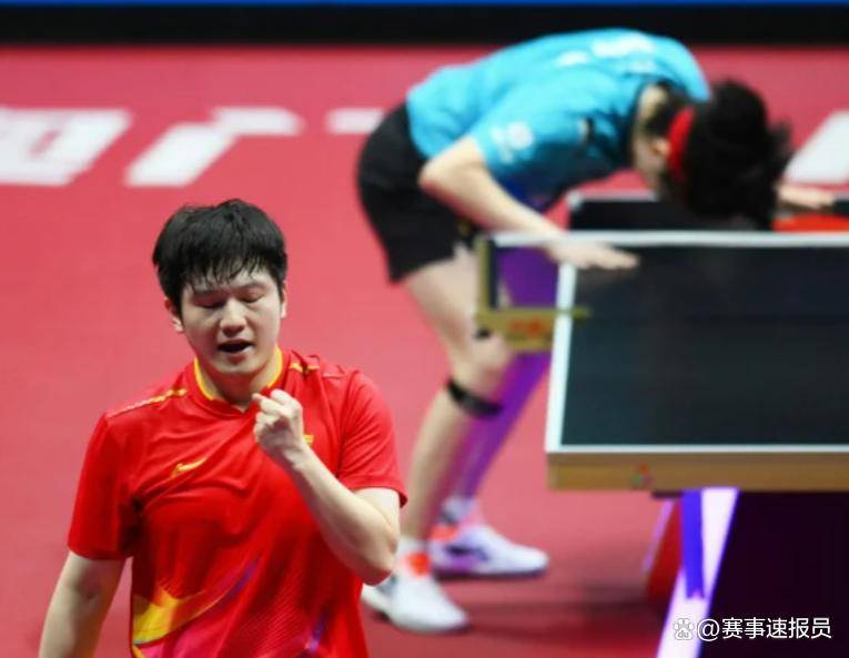 英格兰队翻盘中国队,樊振东关键制胜 英格兰队翻盘中国队,樊振东关键制胜
