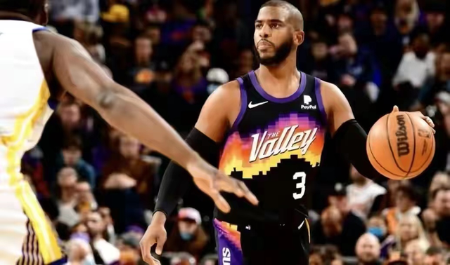 辽宁队轻取福建队，保罗刷新纪录