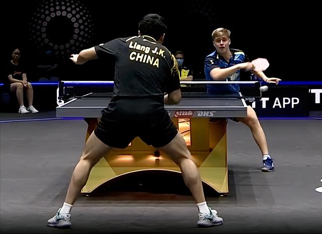 韩国队逆转瑞典队,梁靖崑扛起全队 韩国队逆转瑞典队,梁靖崑扛起全队