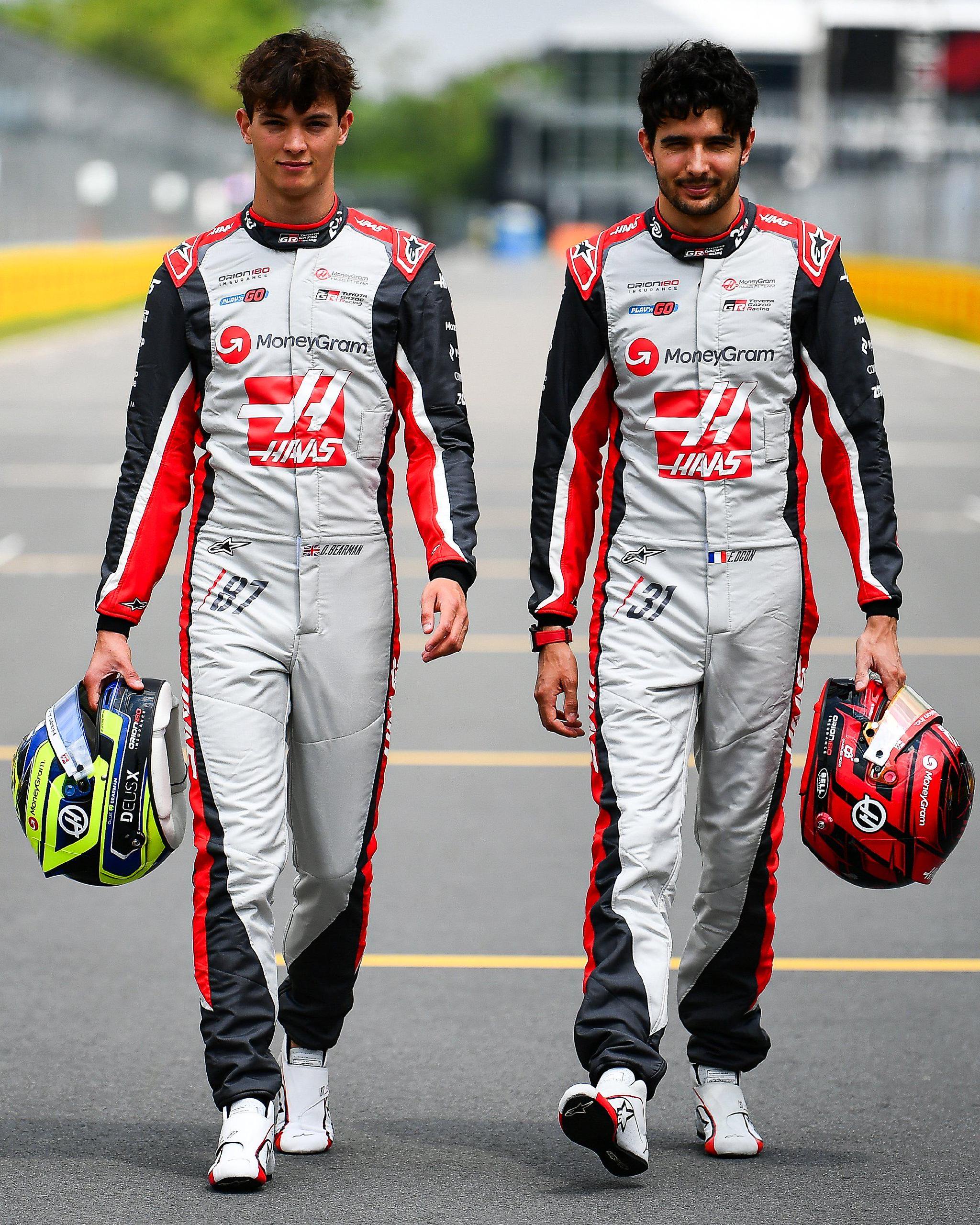 雷诺车队逆转哈斯车队，塞恩斯惊艳四座