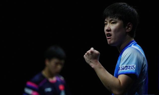 日本队轻取法国队,张本智和状态火热 日本队轻取法国队,张本智和状态火热