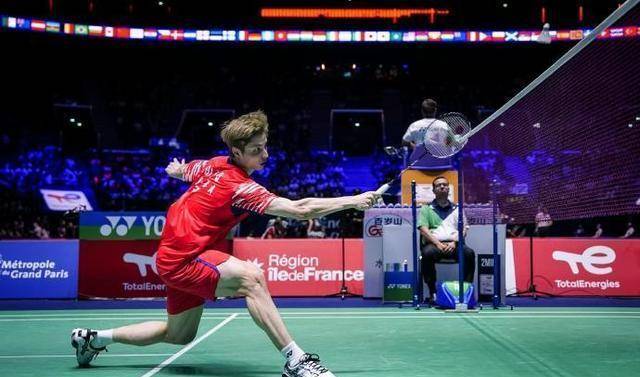 英格兰羽毛球队完胜泰国羽毛球队,安赛龙统治全场 英格兰羽毛球队完胜泰国羽毛球队,安赛龙统治全场