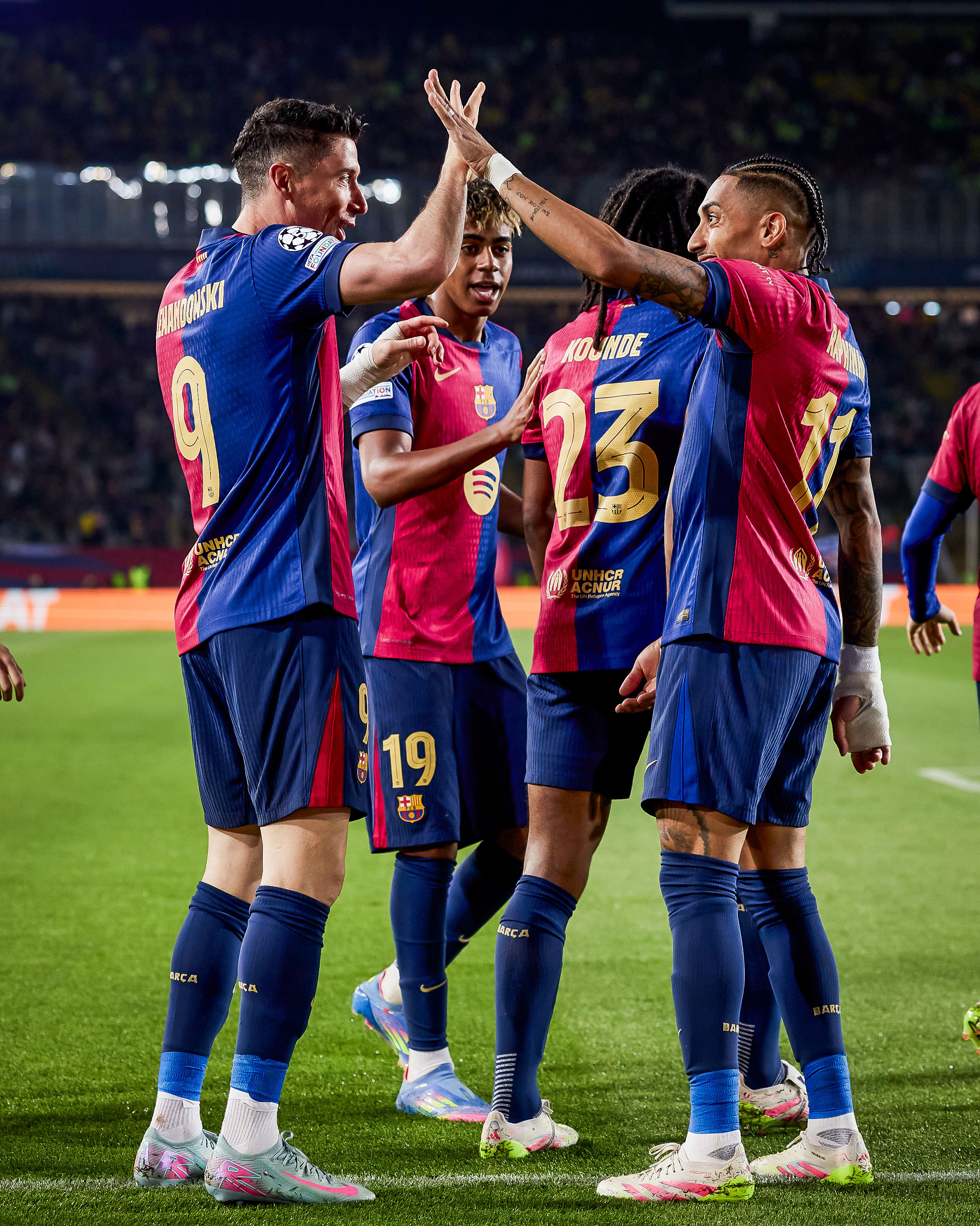 那不勒斯力克多特蒙德，内马尔统治全场