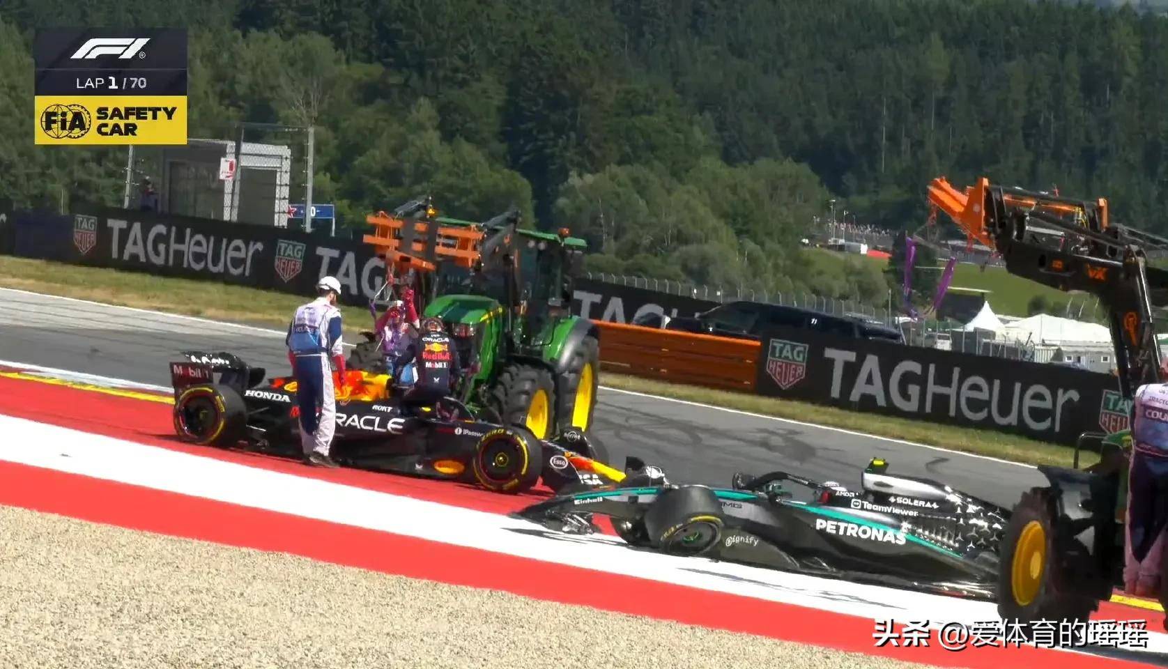 索伯车队完胜迈凯伦，塞恩斯惊艳四座