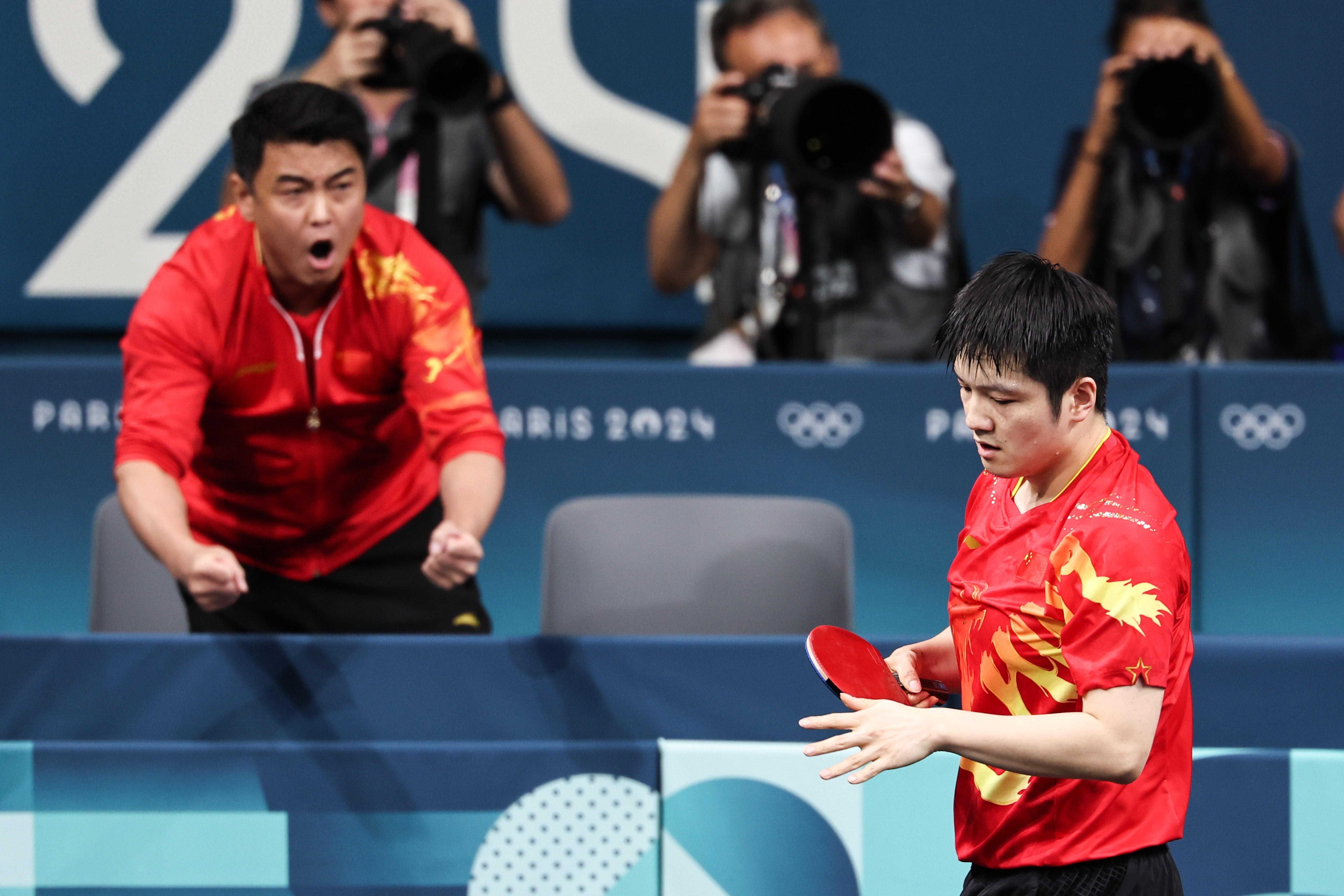 日本乒乓球队力克奥地利乒乓球队，樊振东送出助攻