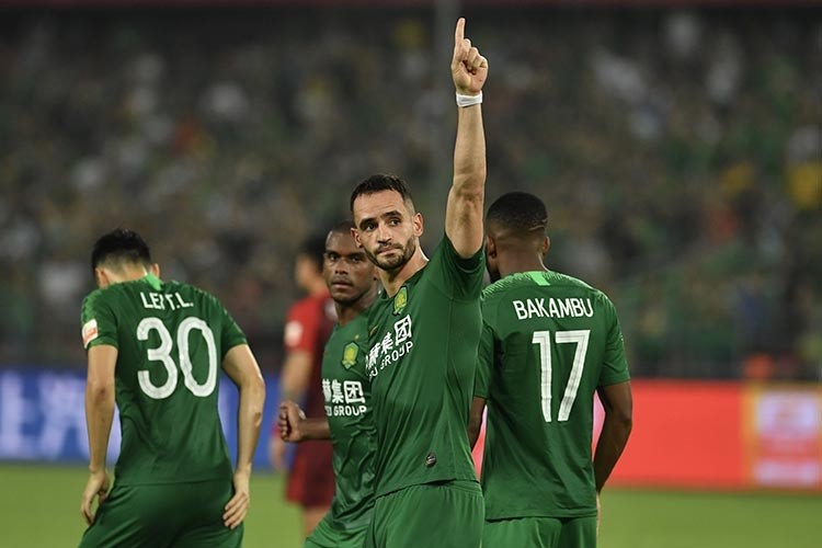 斯洛伐克队奋勇拼搏,欧预赛夺冠机会不容忽视 斯洛伐克队奋勇拼搏,欧预赛夺冠机会不容忽视