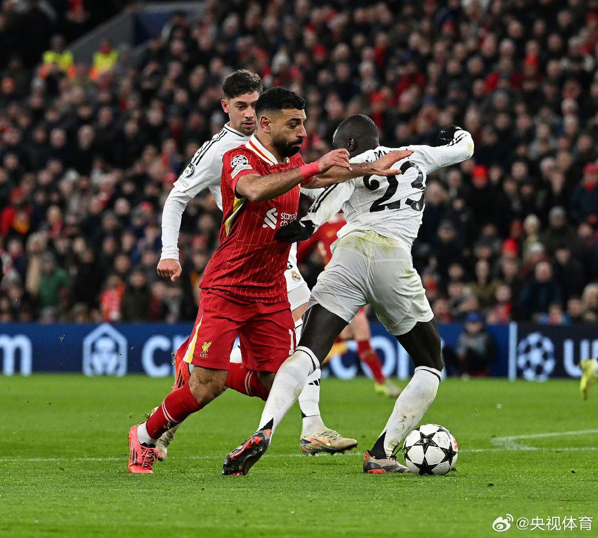 利物浦惨遭逆转，英超争冠形势岌岌可危