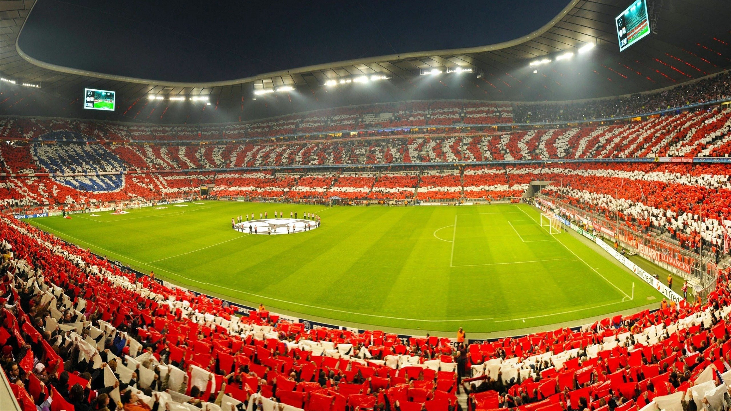 卡塞米罗统治全场，希腊巅峰对决铸就那不勒斯新传奇