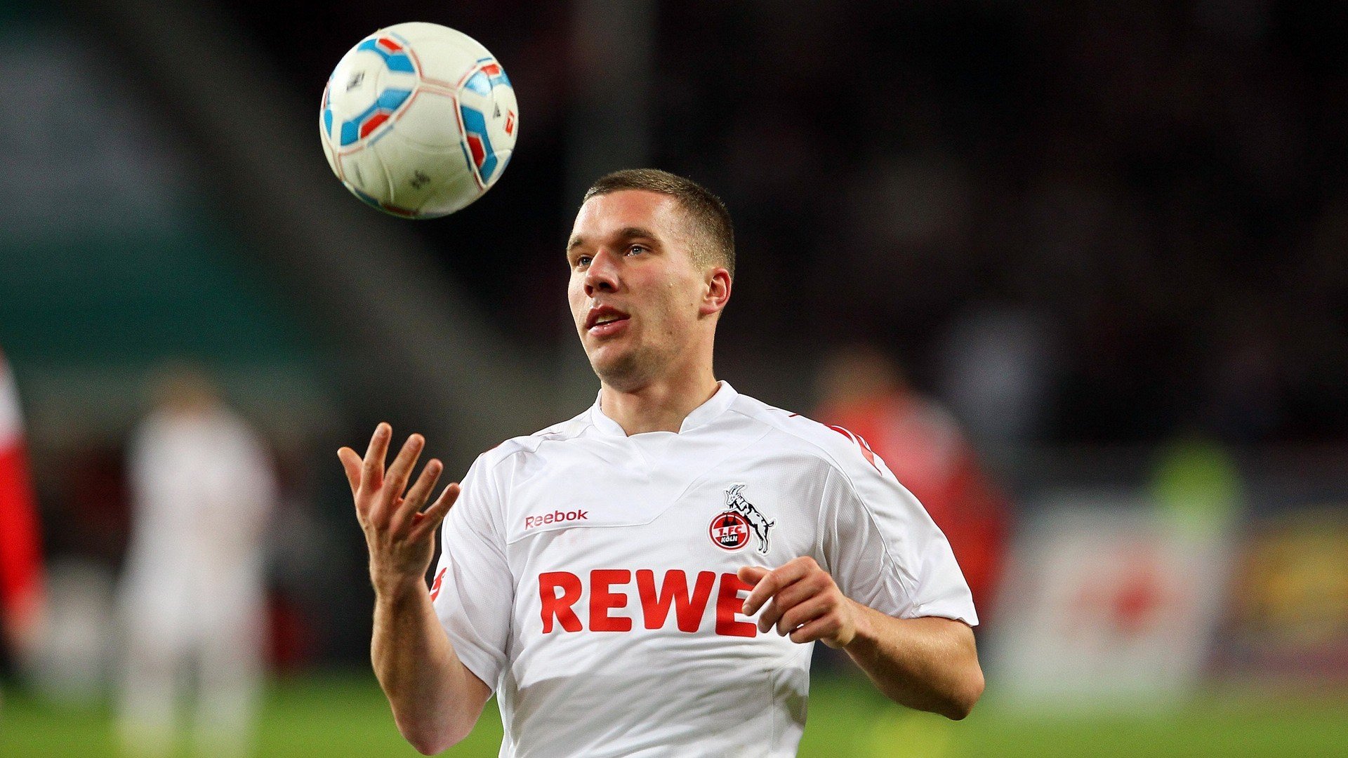 赛道上的国家意志，当南非封锁芬兰的F1街道赛焦点战